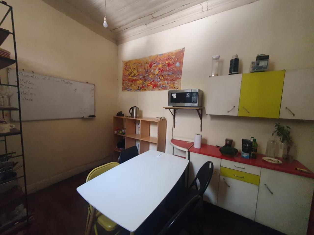 Casa De Huespedes Providencia Baquedano Santiago del Cile